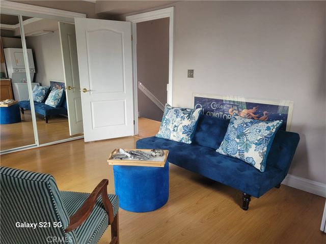 B Lochlea Lane, Huntington Beach, CA 92646