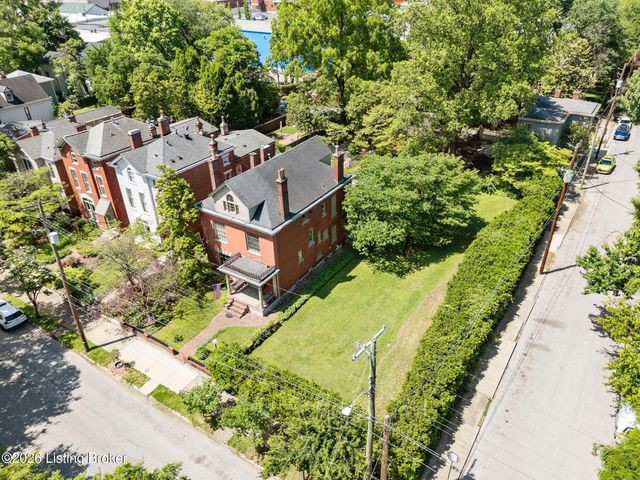 1338 S 6th St, Louisville, KY 40208
