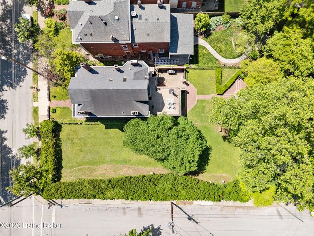 1338 S 6th St, Louisville, KY 40208
