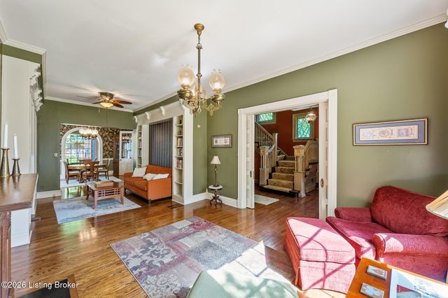 1338 S 6th St, Louisville, KY 40208