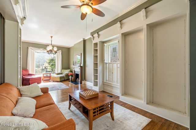 1338 S 6th St, Louisville, KY 40208