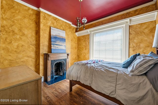 1338 S 6th St, Louisville, KY 40208