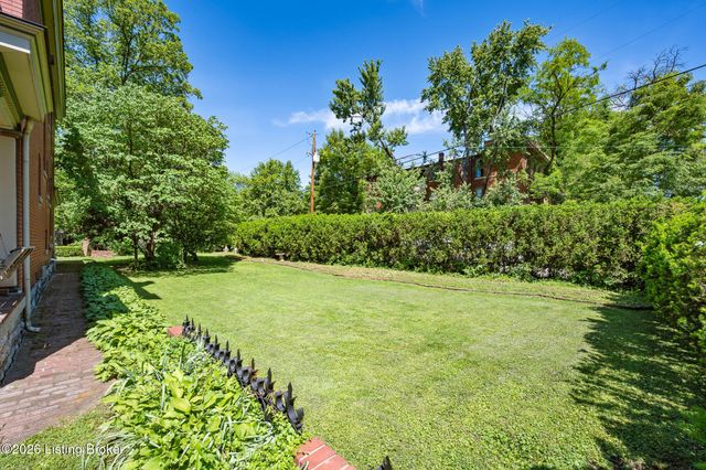 1338 S 6th St, Louisville, KY 40208