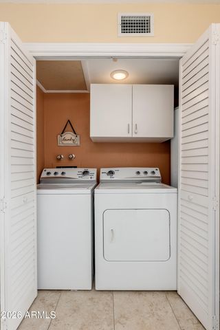 2810 N 61ST Place, Scottsdale, AZ 85257