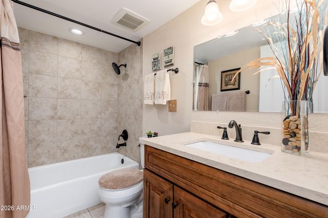 2810 N 61ST Place, Scottsdale, AZ 85257