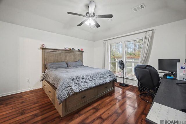 14986 Cross Creek Blvd, Walker, LA 70785