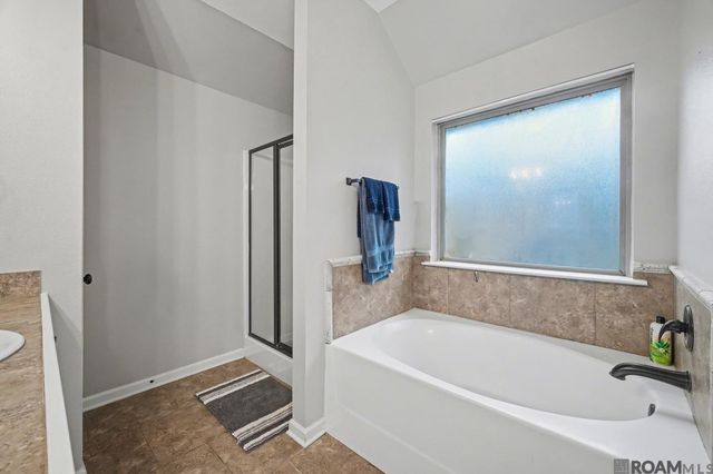 14986 Cross Creek Blvd, Walker, LA 70785