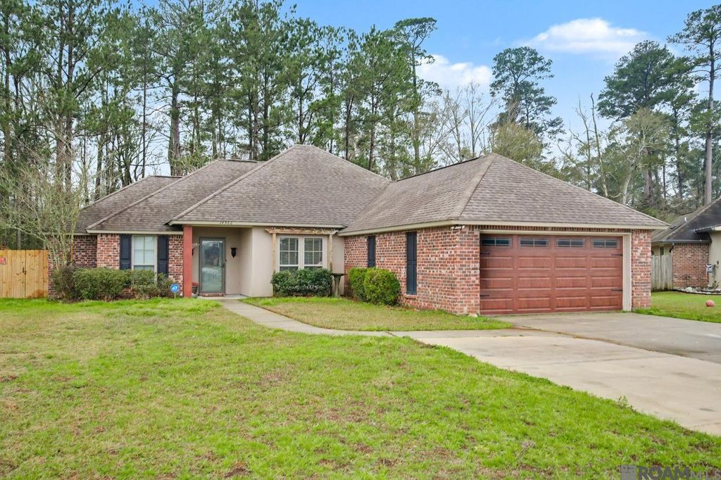 14986 Cross Creek Blvd, Walker, LA 70785
