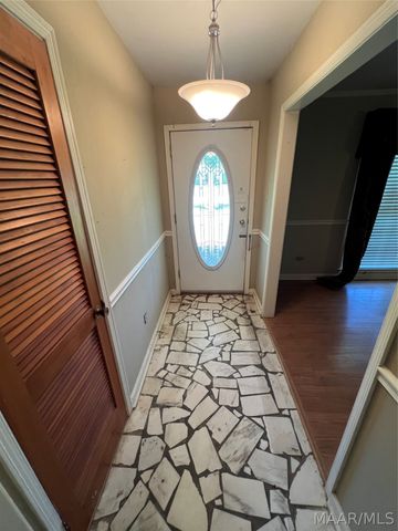 301 NAVAJO Drive, Montgomery, AL 36117