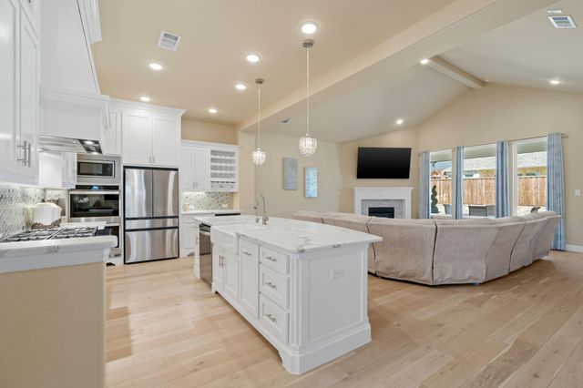 2608 Davis Meadow Drive, Mckinney, TX 75071