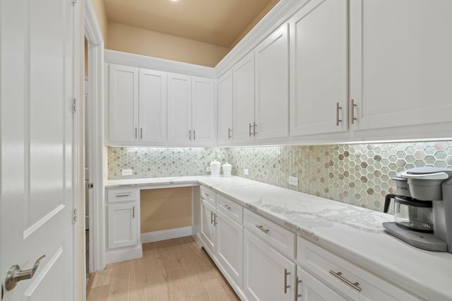 2608 Davis Meadow Drive, Mckinney, TX 75071