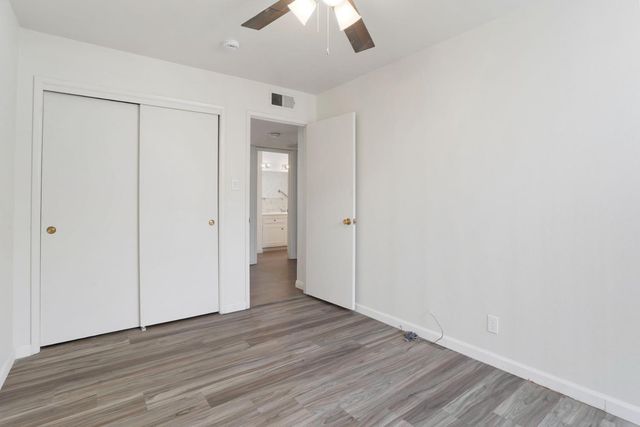 6816 Cumberland Pl, Stockton, CA 95219