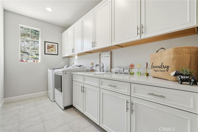 8273 N Clear Sky, West Hills, CA 91304