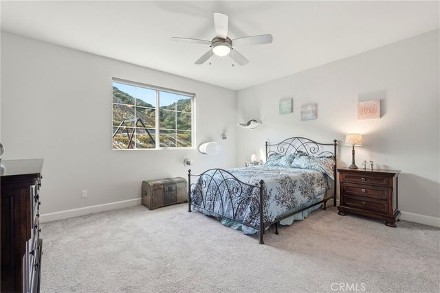 8273 N Clear Sky, West Hills, CA 91304