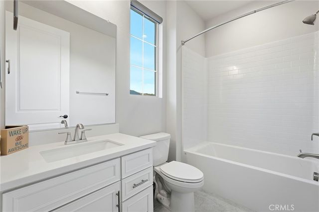 8273 N Clear Sky, West Hills, CA 91304