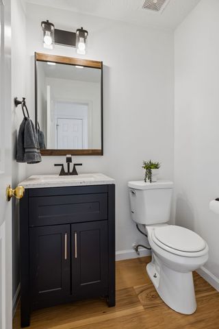 7148 Commonwealth Cir, Nashville, TN 37221