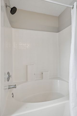 7148 Commonwealth Cir, Nashville, TN 37221