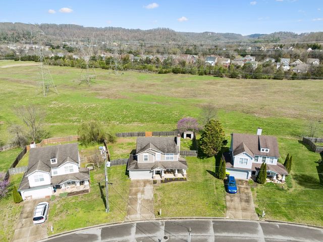 7148 Commonwealth Cir, Nashville, TN 37221