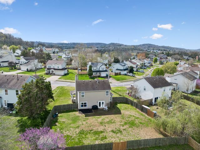 7148 Commonwealth Cir, Nashville, TN 37221