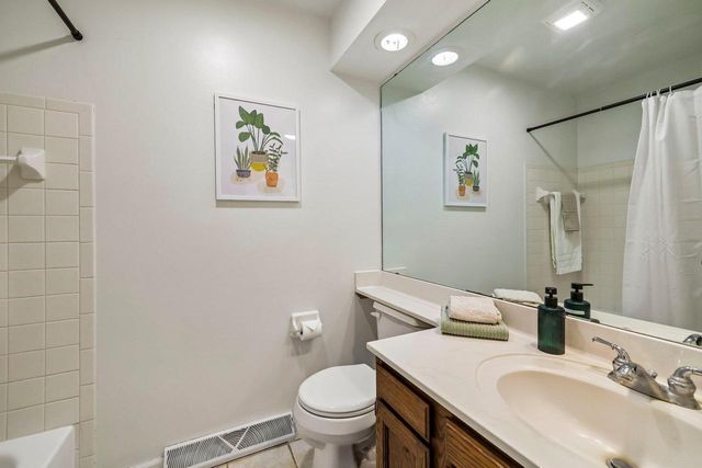 6808 Old Sauk Court, Madison, WI 53717