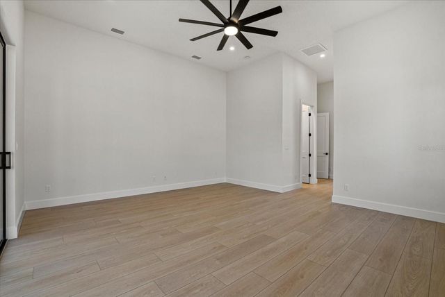 1605 LANDFALL DRIVE, Nokomis, FL 34275