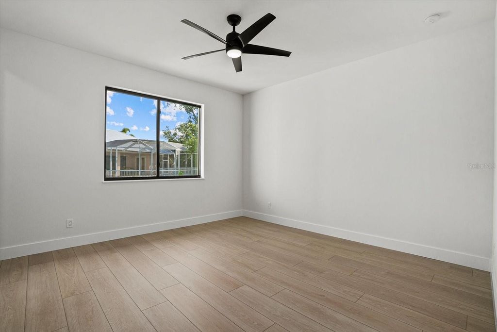 Image 23 of property listing at 1605 LANDFALL DRIVE, Nokomis, FL 34275