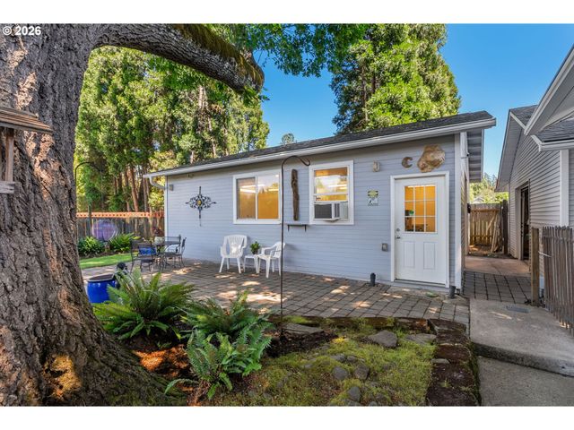 5555 Se Firwood St, Milwaukie, OR 97222