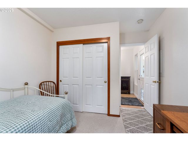 5555 Se Firwood St, Milwaukie, OR 97222