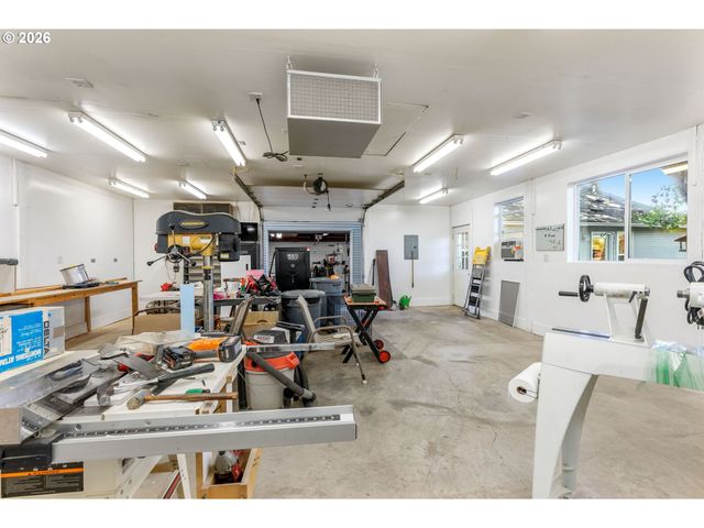 5555 Se Firwood St, Milwaukie, OR 97222