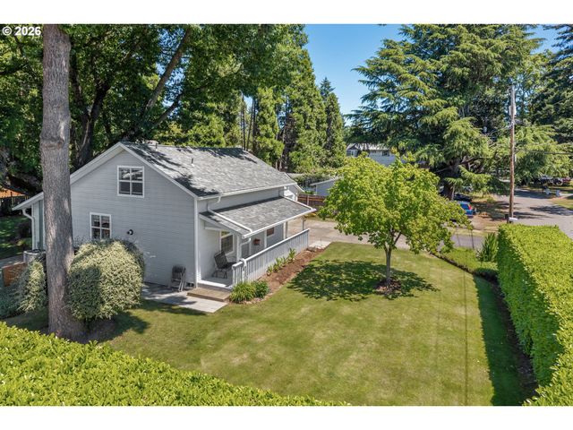 5555 Se Firwood St, Milwaukie, OR 97222