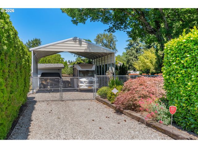 5555 Se Firwood St, Milwaukie, OR 97222
