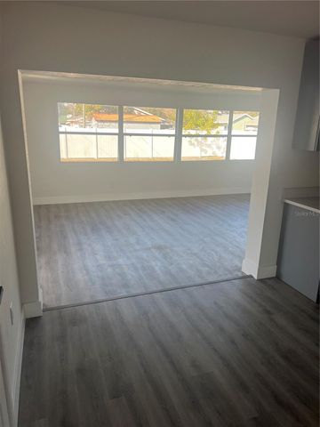 4075 38TH AVENUE N, St Petersburg, FL 33713