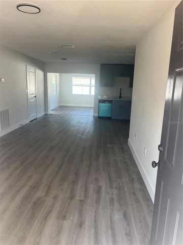 4075 38TH AVENUE N, St Petersburg, FL 33713