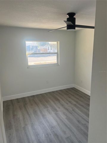 4075 38TH AVENUE N, St Petersburg, FL 33713