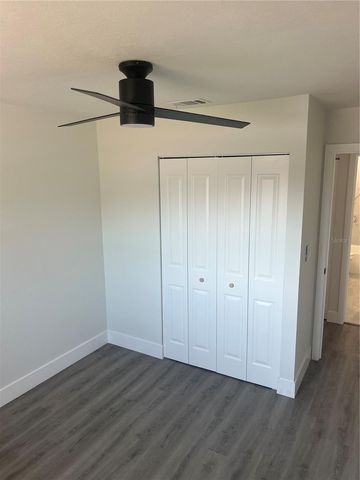 4075 38TH AVENUE N, St Petersburg, FL 33713