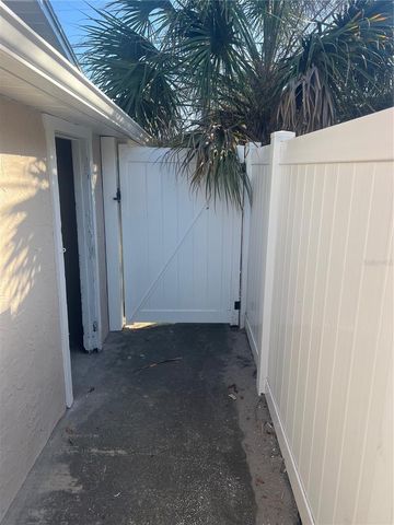 4075 38TH AVENUE N, St Petersburg, FL 33713
