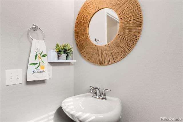 5055 W 108th Circle, Westminster, CO 80031