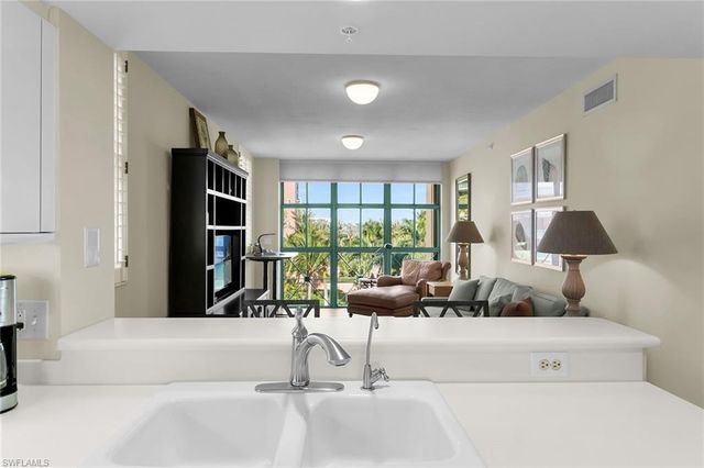 980 Cape Marco DR 508, Marco Island, FL 34145