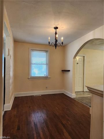 2400 Charleston AVE, Portsmouth, VA 23704