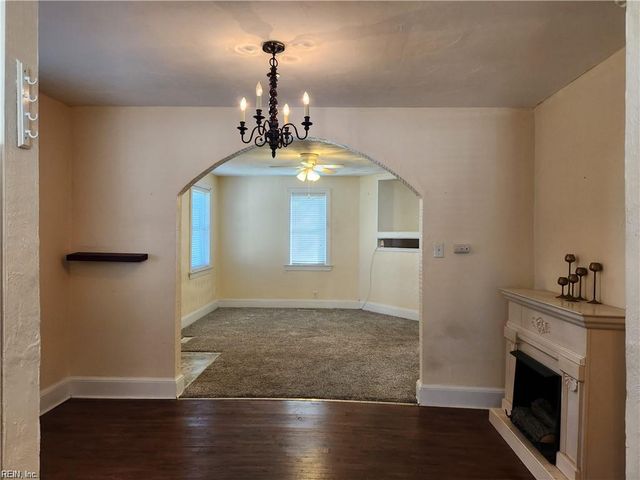 2400 Charleston AVE, Portsmouth, VA 23704