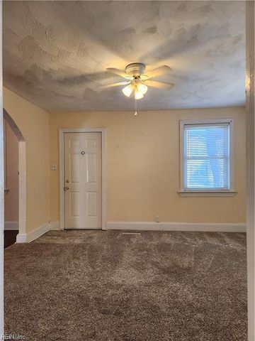 2400 Charleston AVE, Portsmouth, VA 23704