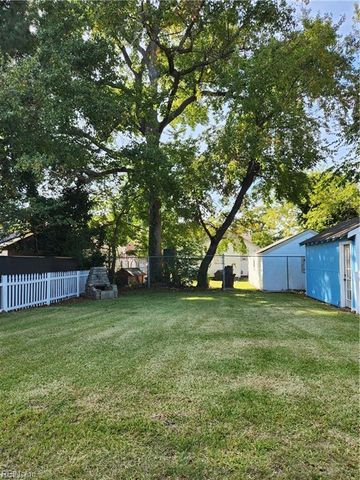 2400 Charleston AVE, Portsmouth, VA 23704