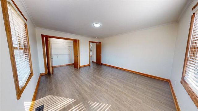 715 E Highland Avenue, Nevada, MO 64772