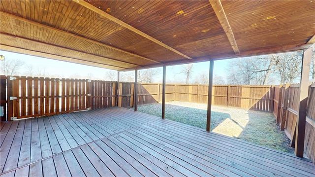 715 E Highland Avenue, Nevada, MO 64772