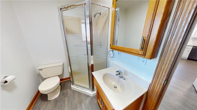 715 E Highland Avenue, Nevada, MO 64772