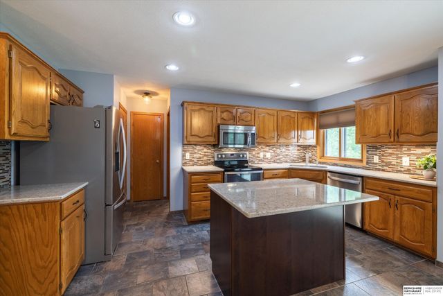 17036 Karen Street, Omaha, NE 68135