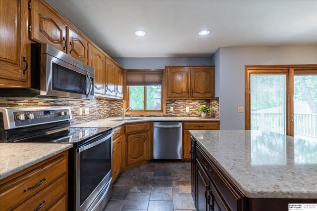 17036 Karen Street, Omaha, NE 68135