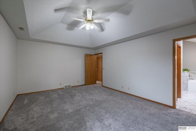 17036 Karen Street, Omaha, NE 68135
