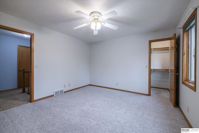 17036 Karen Street, Omaha, NE 68135
