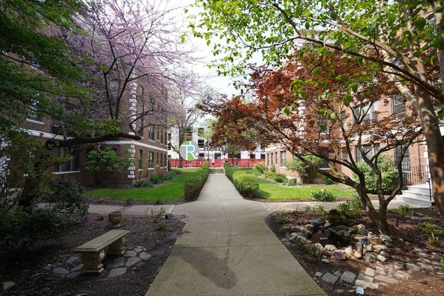 66 Queensberry St 320, Boston, MA 02215